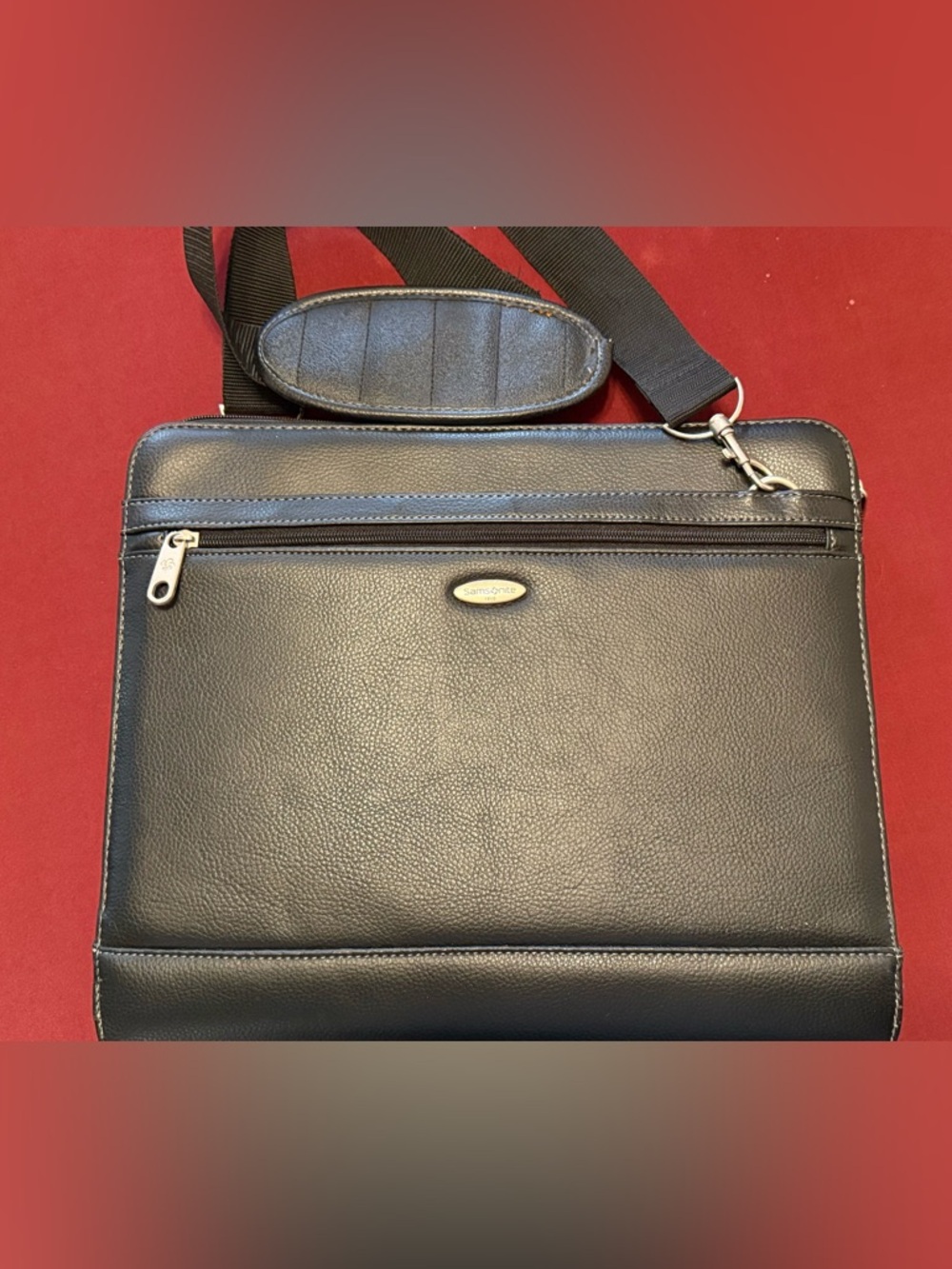 Black Samsonite Leather Tote Crossbody Laptop carrying Case  Professional